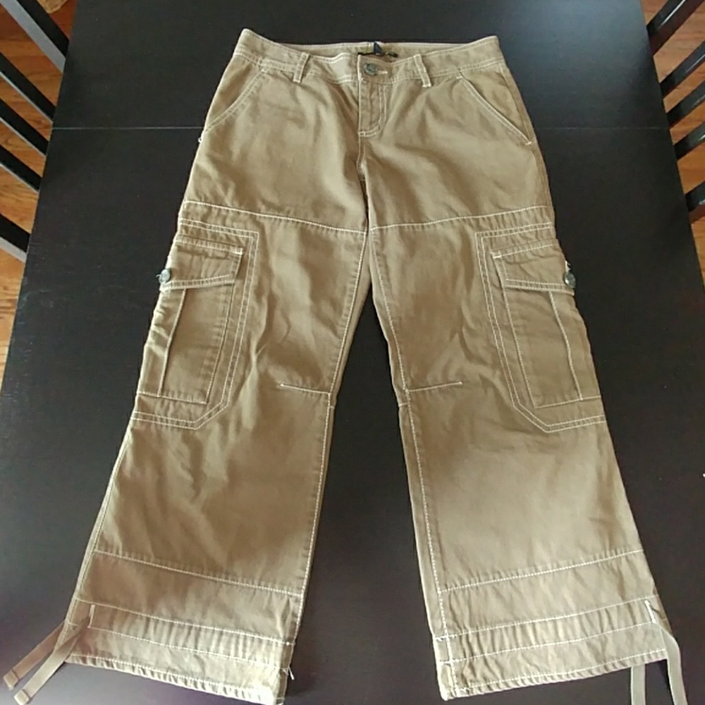 Khaki Green Capri Pants